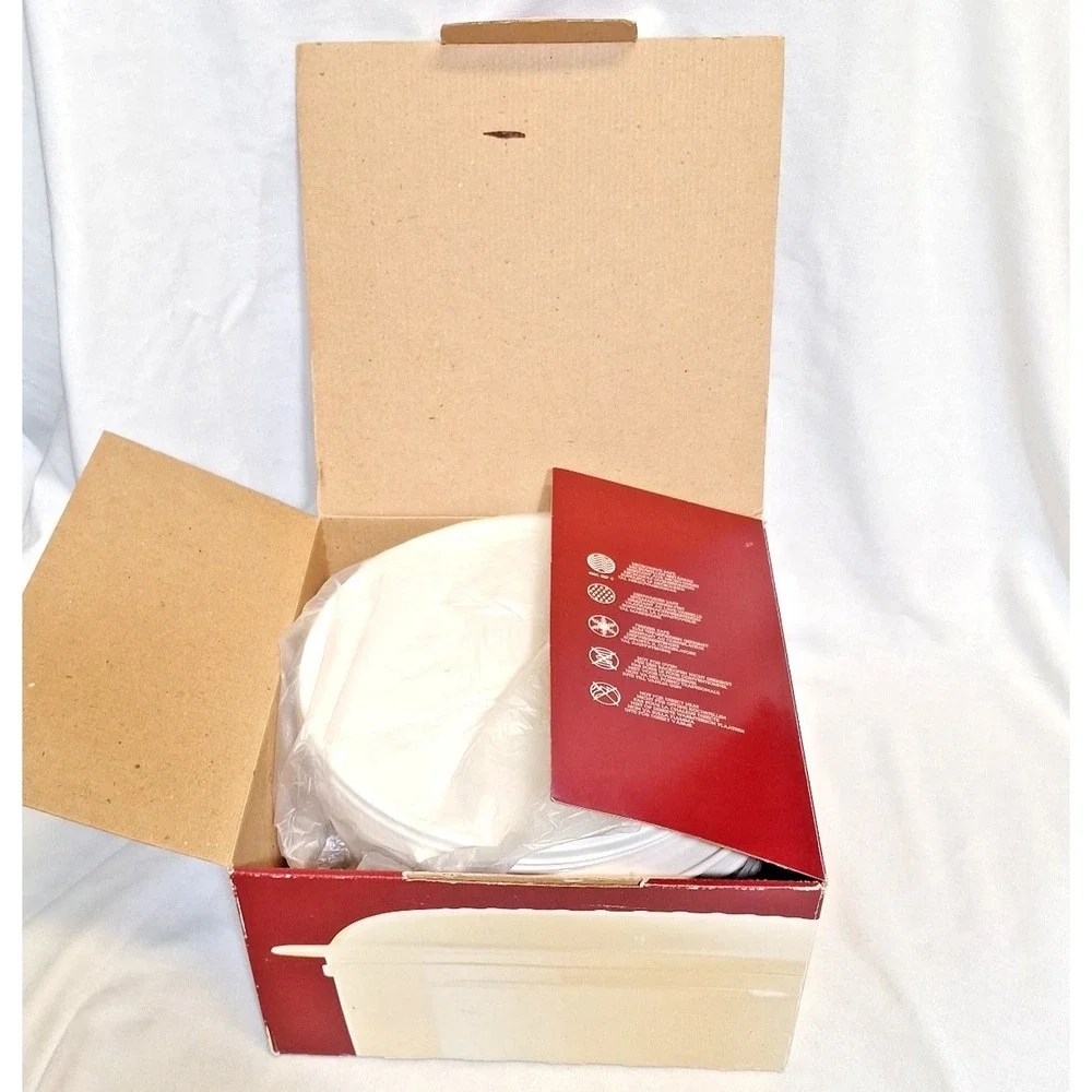 TUPPERWARE 200 Micro 3 Microwave Stack Cooking System 5 Piece incl 2 Lids‎